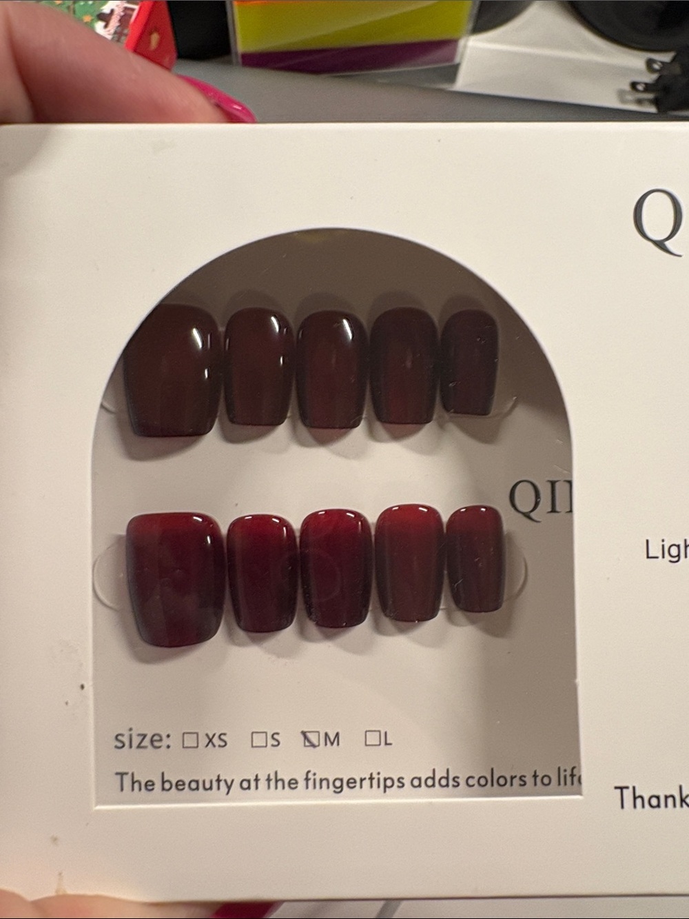 Qi Women Press-On Nails Assorted Red, Nude, White, Black - Picture 4 of 5